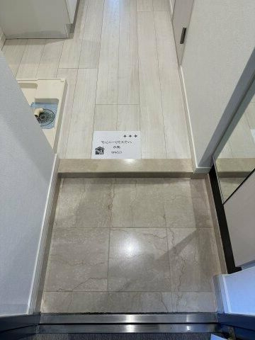 リライア大井町ヒルズの玄関