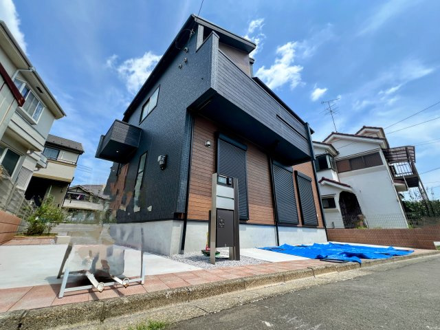 武蔵村山市学園1丁目　全1棟　新築戸建の外観