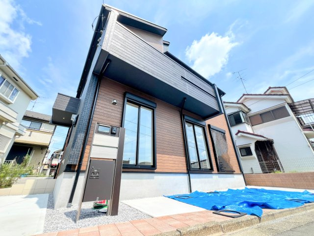 武蔵村山市学園1丁目　全1棟　新築戸建の外観