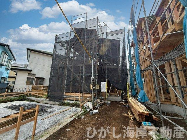 茅ヶ崎市香川１丁目　新築戸建　全6棟の外観|8月17日撮影　建築中　現地外観