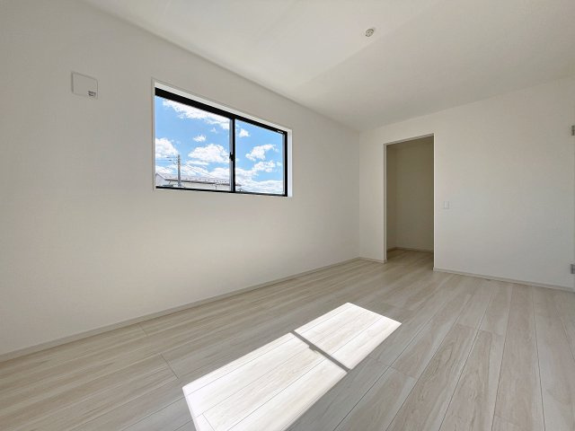 新築戸建・新築建売　福島市南矢野目1期　矢野目小・北信中の洋室|落ち着きのある空間で自分だけのプライベートな時間をお過ごしください！