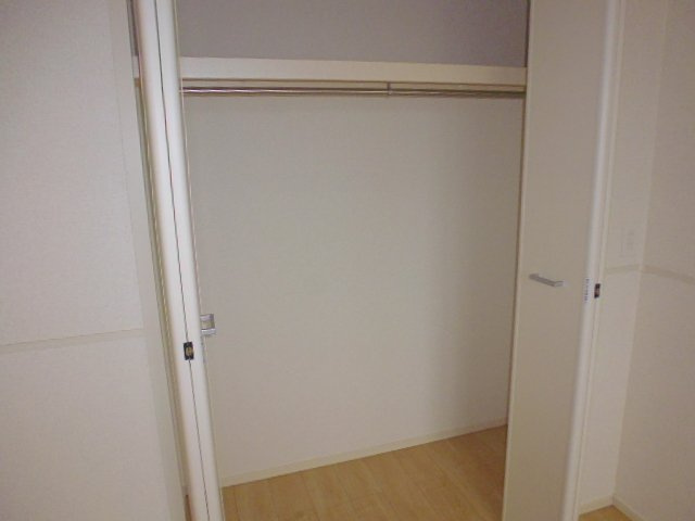ブルー　エトワールOの収納|クローゼット