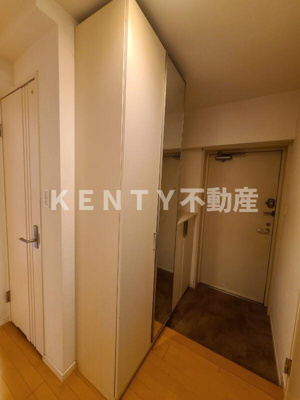 【玄関】 | ライオンズマンション西中延 | 明るい玄関です