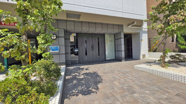 ステージグランデ蒲田のエントランス