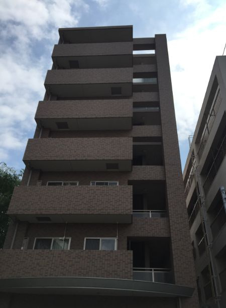 シャルマンドミールの外観