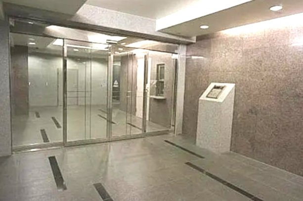スカイコート板橋五番館のエントランス