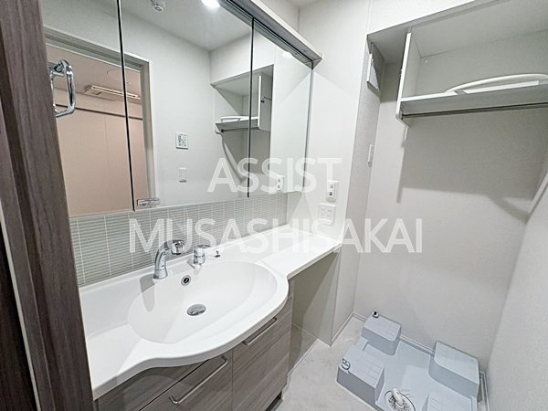 アセットコート貫井北町Ｂの洗面所