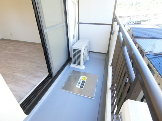 ストーク新丸子弐番館のバルコニー|他のお部屋の参考写真となります。