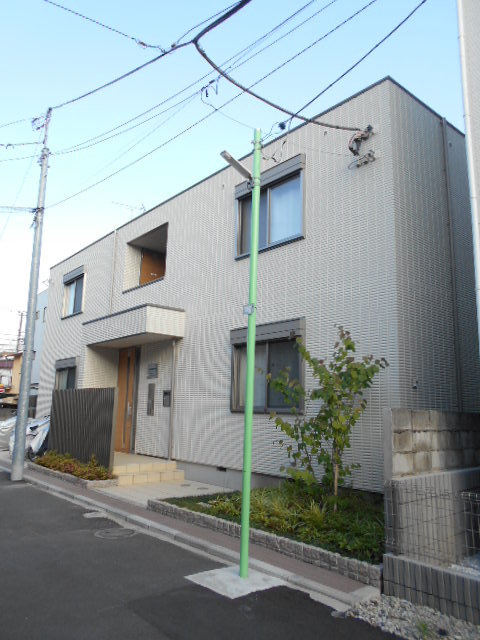 Ｌｅａｆ Ｍａｒｃｈｅ（リーフマルシェ）