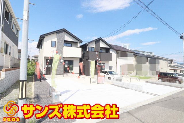 郡山市七ッ池町　　　  １号棟　　　橘小学校、郡山第３中学区　の外観|南西側から見た駐車場を含む外観♪