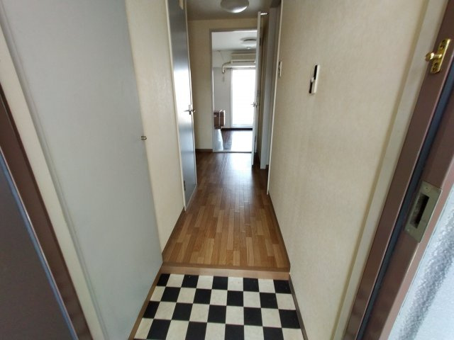 【玄関】 | ウェルネス三界