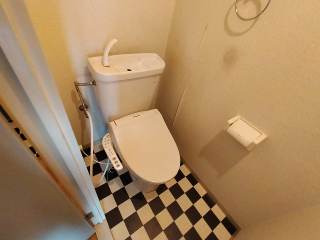 【トイレ】 | ウェルネス三界