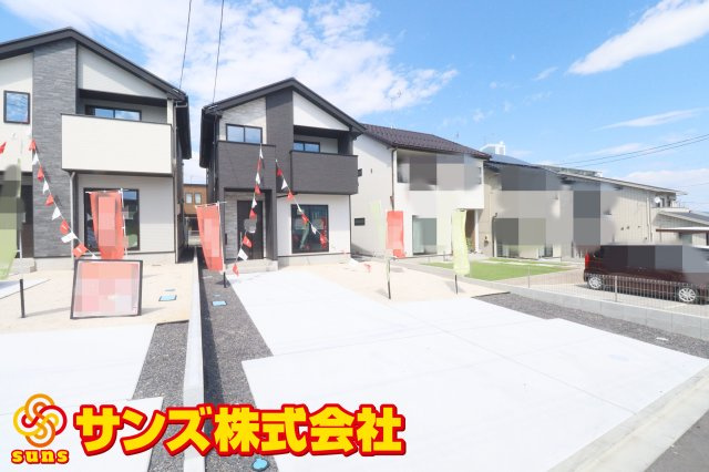 郡山市七ッ池町　　　  ２号棟　　　橘小学校、郡山第３中学区　の外観|南西側から見た駐車場を含む外観♪