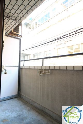 モナーク西明石のバルコニー|※類似部屋
