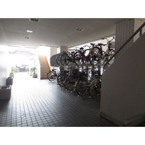 アルス鶯谷のその他共用部分|駐輪場