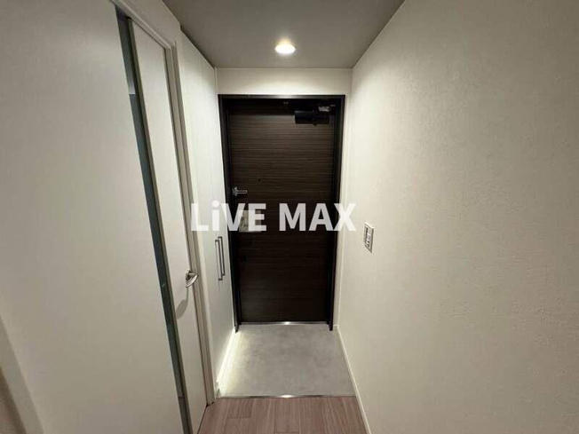 【玄関】