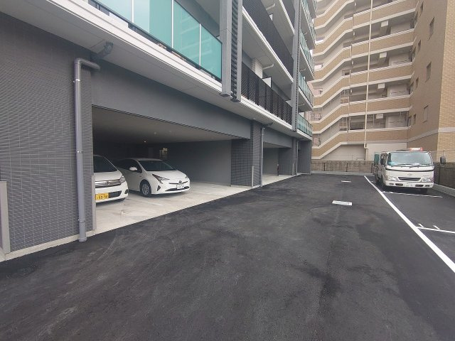 THE MUSE栗山の駐車場