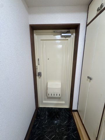 【玄関】