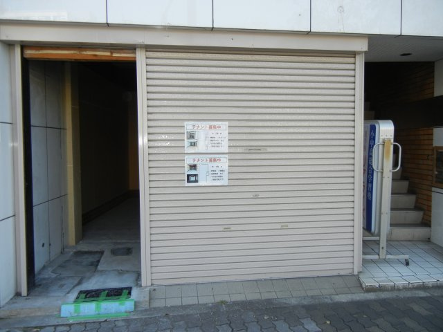 ダイカビルの外観