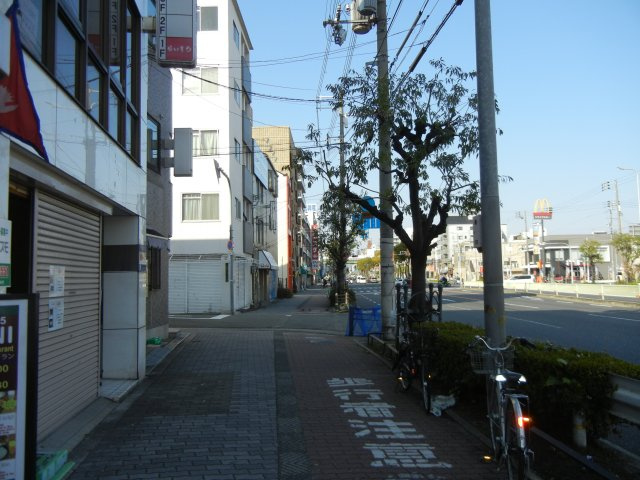 ダイカビルの周辺
