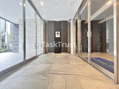 【エントランス】 | ブルフォルトゥーナ扇町