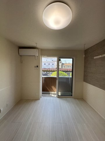 GRAND D-ROOM昭和町の居間・リビング