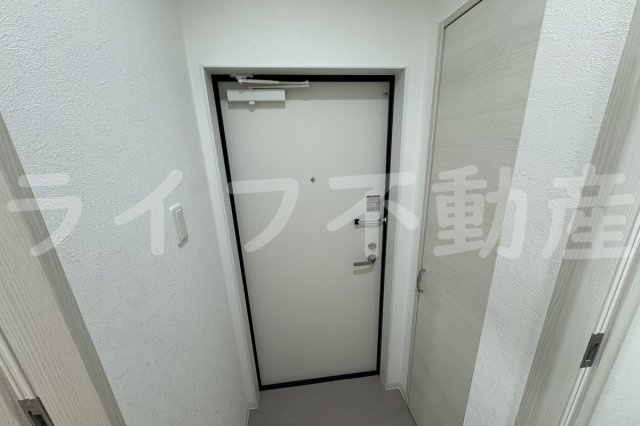 セレニティ衣摺の玄関|落ち着いた玄関です
