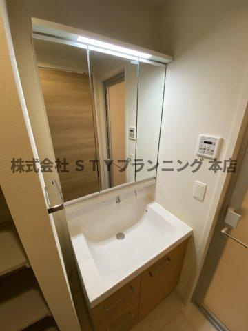 仲介手数料0円！エスペランサ上前津の独立洗面台