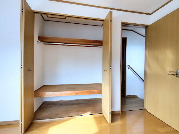 三輪町一戸建住宅の収納|写真は別号室のものです