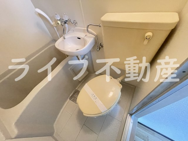 イーストコトブキの浴室|コンパクトで使いやすいお風呂です