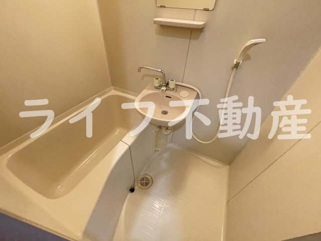 エステートピア中野の浴室|お風呂です