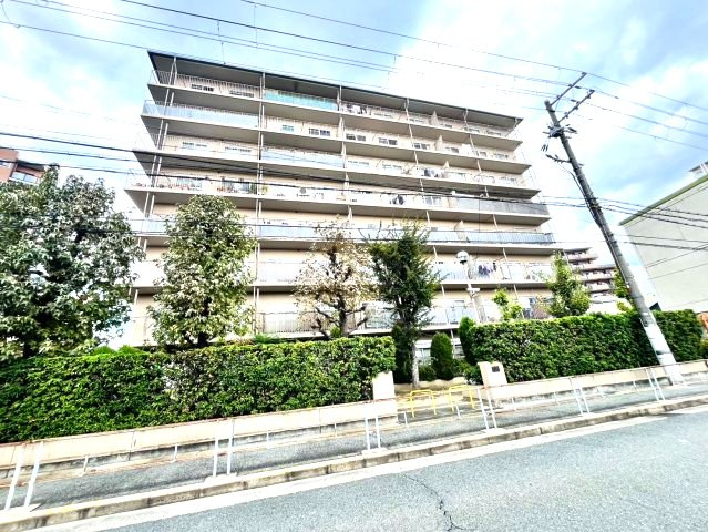 日商岩井相川松山公園マンションの外観|きれいな外観です