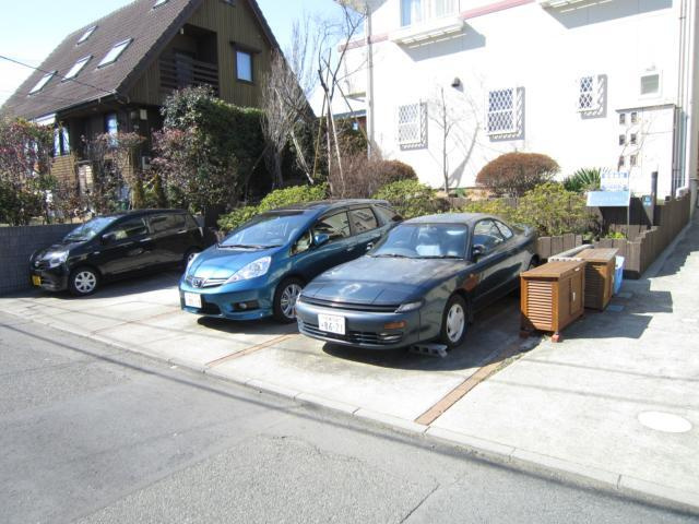 ステラ藤の駐車場|空き確認要
