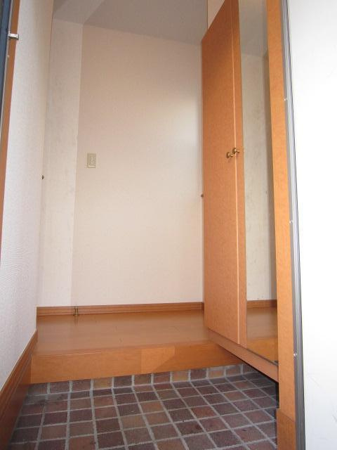 ステラ藤の玄関