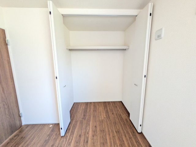 第1常総市坂手町　新築戸建　3号棟の収納