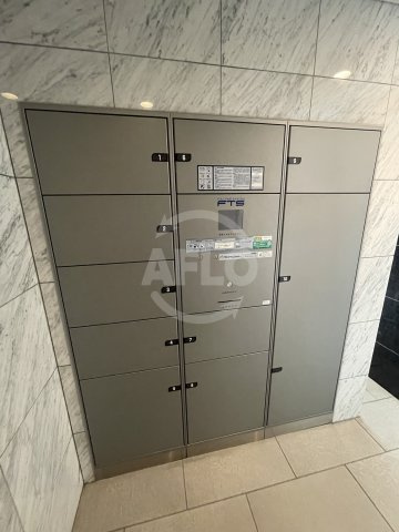 プレサンス江戸堀のその他共用部分|プレサンス江戸堀　宅配ボックス