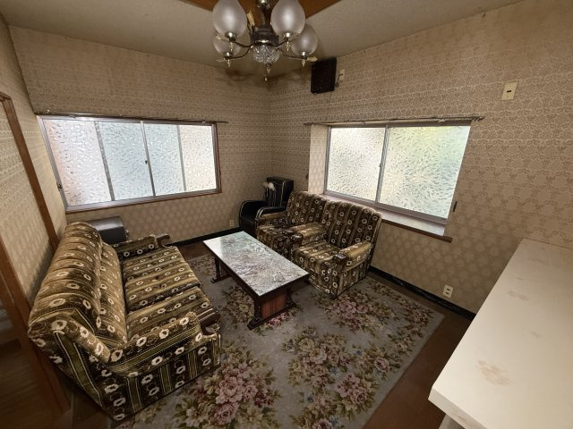 東松本戸建の洋室
