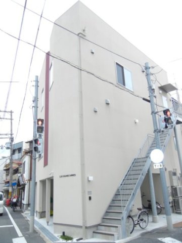 ＬＵＸ　ＳＱＵＡＲＥ　ＳＨＩＭＩＺＵの外観