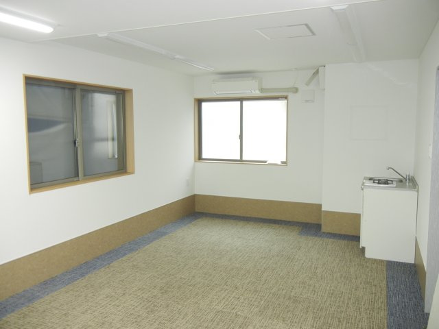ＬＵＸ　ＳＱＵＡＲＥ　ＳＨＩＭＩＺＵの内装