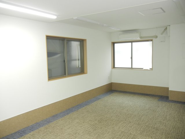 ＬＵＸ　ＳＱＵＡＲＥ　ＳＨＩＭＩＺＵの内装