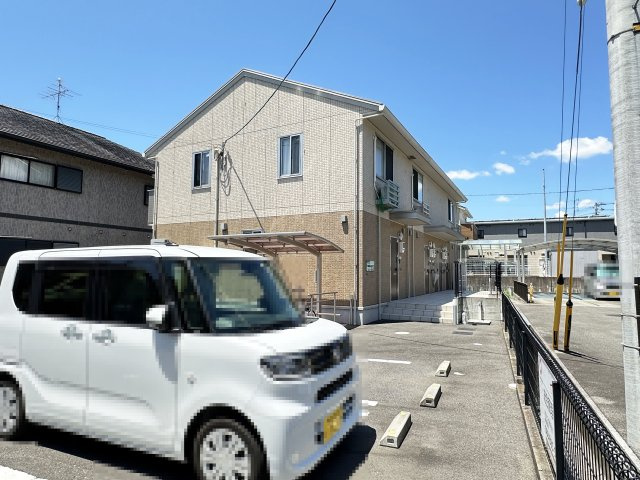 ルリの駐車場