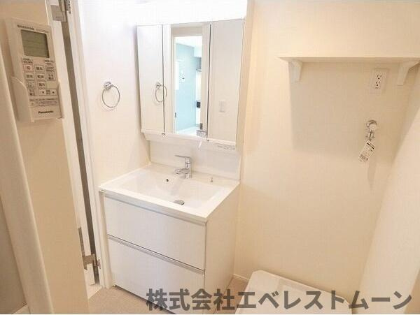 ハーモニーテラス東海通Ⅰの洗面所|洗面所です