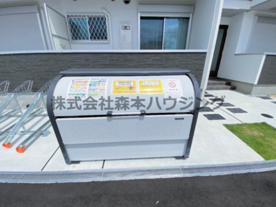 【その他共用部分】 | 　Tio Alba | 専用ごみ置き場です
