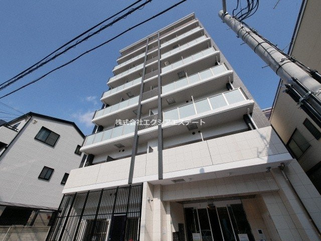 リヴィアス三明町
