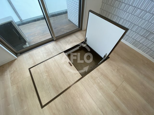 ノースヴィレッジ伍番館の収納|ノースヴィレッジ伍番館　床下収納