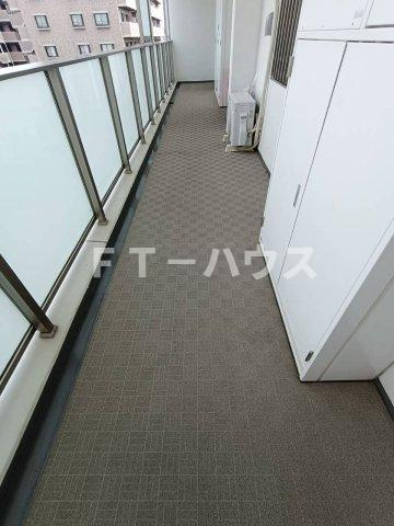 ウィステミラ西船橋のバルコニー