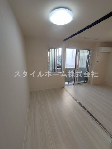 【居間・リビング】 | D-square湊町  | イメージ写真です。