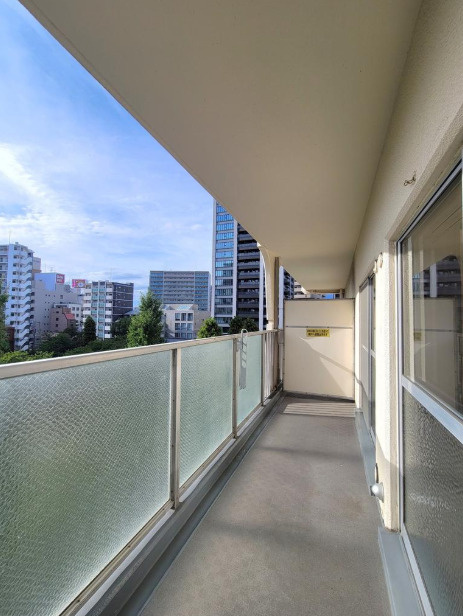 日商岩井中津マンションのバルコニー|日商岩井中津マンション　ベランダ