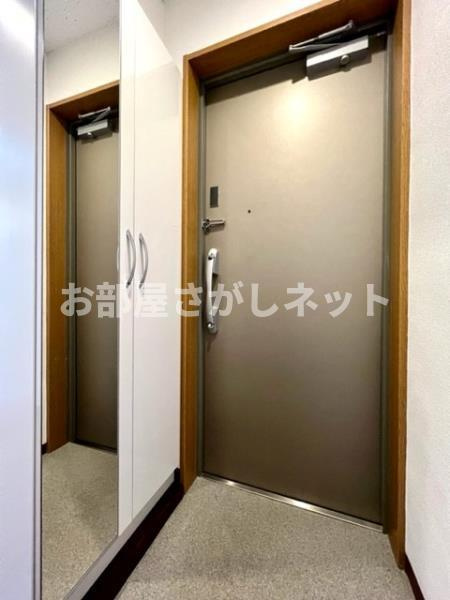 アイトー・ロワイヤル青横【おとり物件なし】#学生・社会人にオススメ！初期費用分割払いOK！の玄関