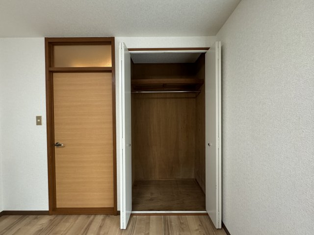 神戸市灘区六甲台町の賃貸マンションの収納